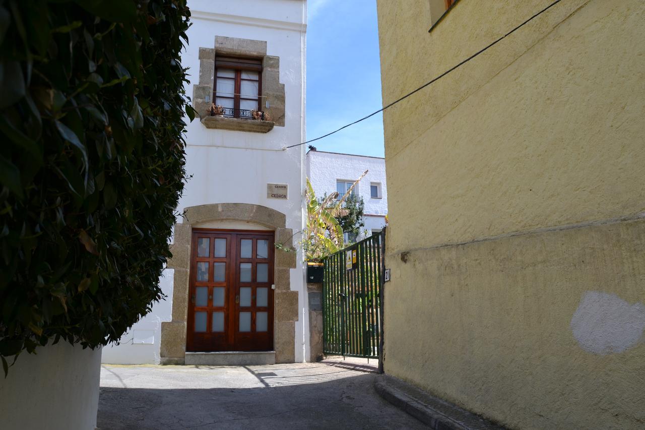 Hostal Casa Torrent Canet De Mar Dış mekan fotoğraf