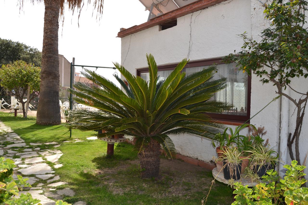 Hostal Casa Torrent Canet De Mar Dış mekan fotoğraf